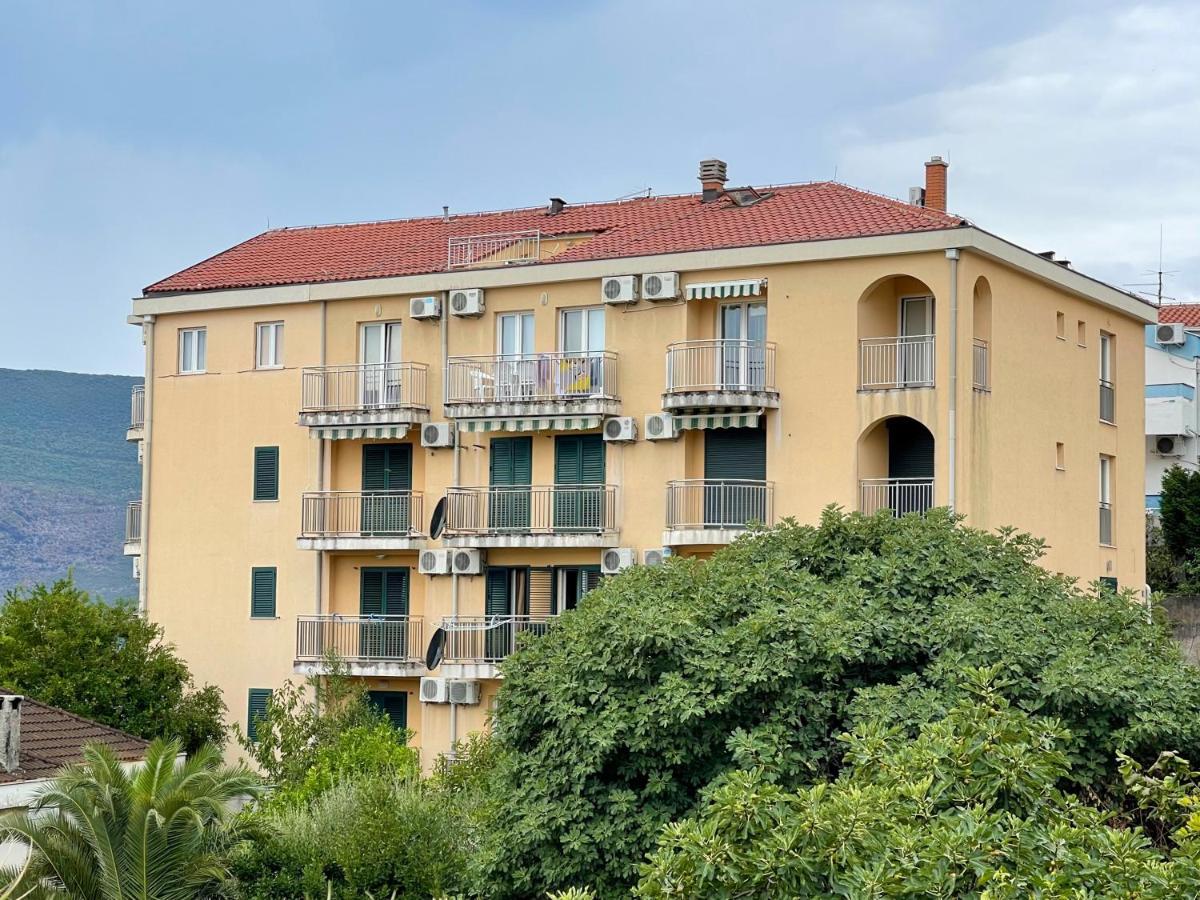 Apartments Milano Herceg Novi Extérieur photo