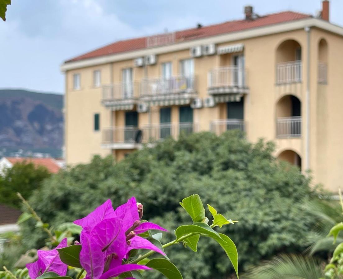 Apartments Milano Herceg Novi Extérieur photo